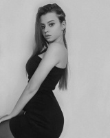 Обаятельная девочка не против приехать к мужчине – Фото 1