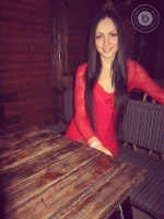 Брюнетка ищет блондина, но можно и брюнета – Фото 1