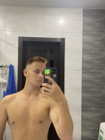 Андрей 19 лет хочет найти женщину в Анжеро-Судженске – Фото 1