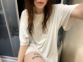 Ищу хорошего мужчину на вечер – Фото 3