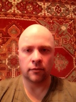 Ищу себе опытную и раскованную женщину для секса. – Фото 1