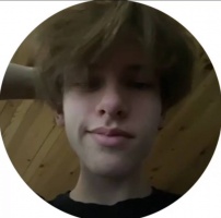 Глеб 18 лет хочет найти женщину в Унече – Фото 1