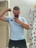 Жека 20 лет хочет найти женщину в Москве – Фото 1