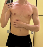 Aleks 18 лет хочет найти женщину в Казани – Фото 1