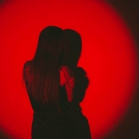 Познакомлюсь для встречи, где я буду сидеть на твоём лице, я с местом  – Фото 1