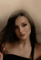 Девушка ищет мужчину  – Фото 1