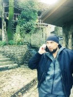 Мужчина ищет девушек – Фото 1